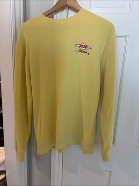 Jack by BB Dakota Light Yellow Crewneck Sweatshirt with Small Chest Logo